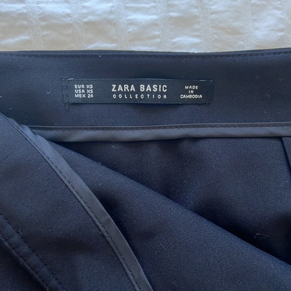 Zara black mini skirt XS - Picture 2 of 2